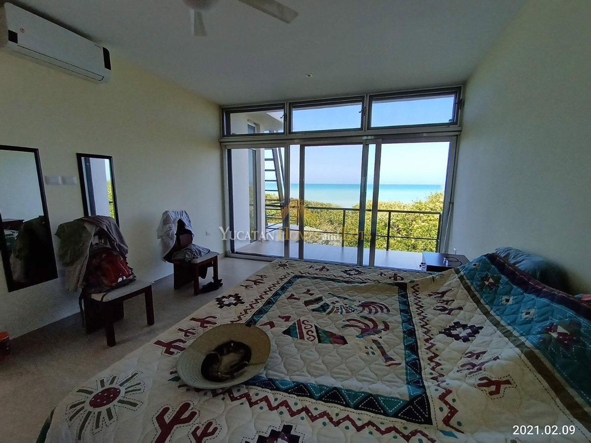 Beachfront Villa In Sisal Yucatan Mexico Екстериор снимка